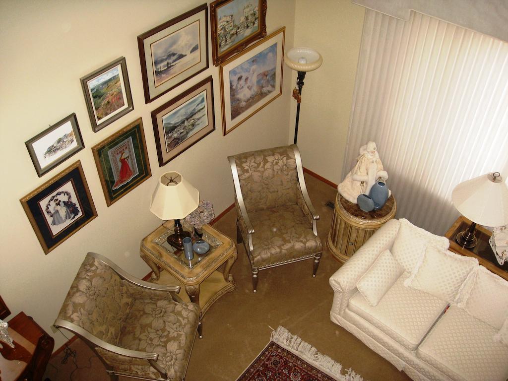 Mcdougall Lane Bed & Breakfast Drumheller Dış mekan fotoğraf