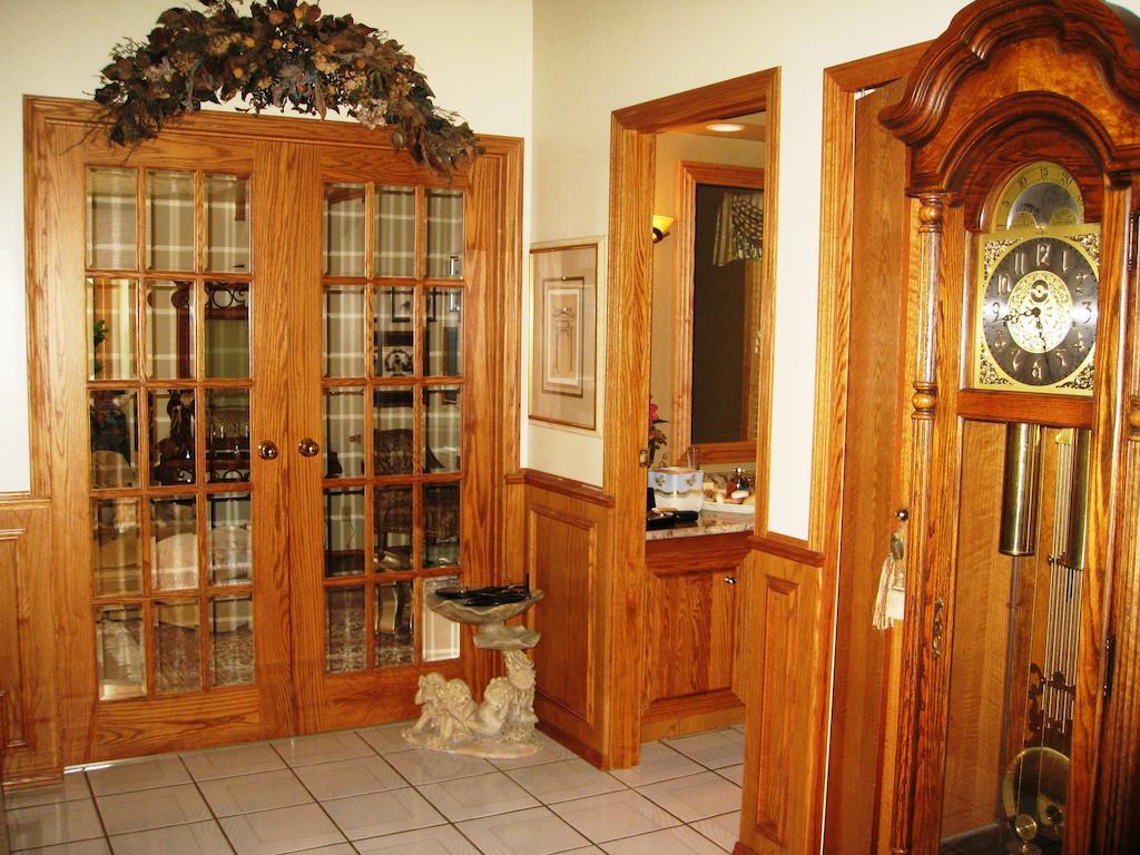 Mcdougall Lane Bed & Breakfast Drumheller Dış mekan fotoğraf