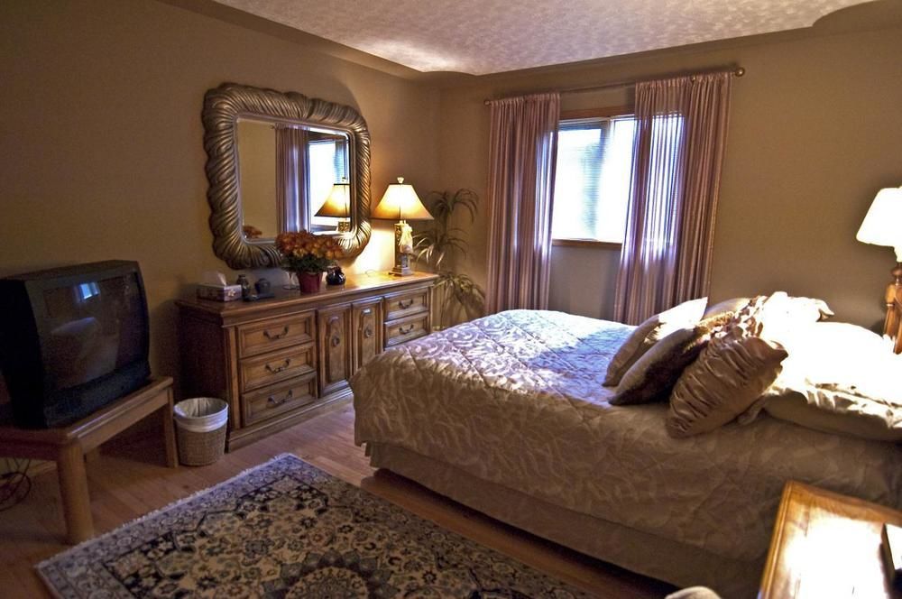 Mcdougall Lane Bed & Breakfast Drumheller Dış mekan fotoğraf