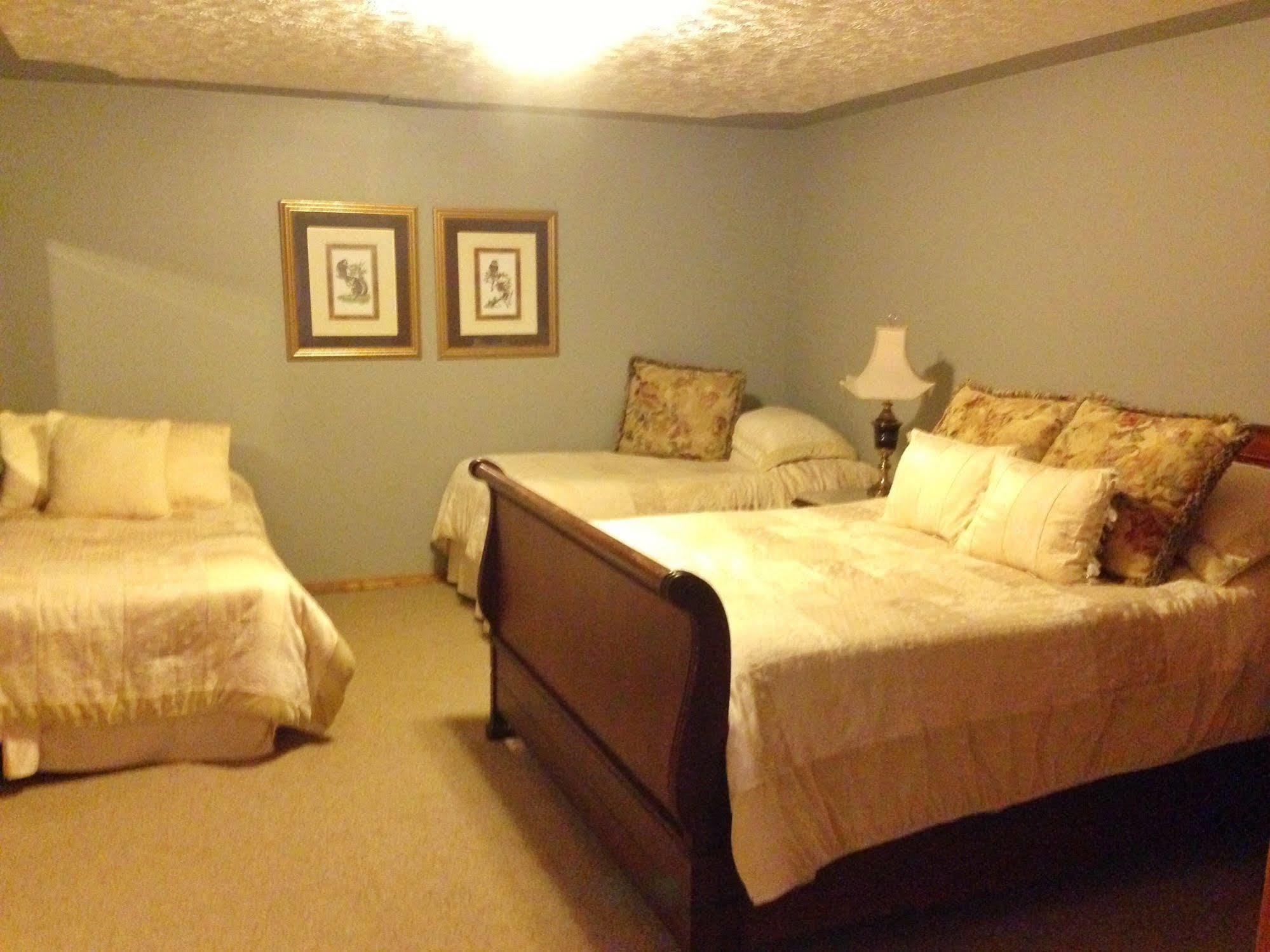 Mcdougall Lane Bed & Breakfast Drumheller Dış mekan fotoğraf